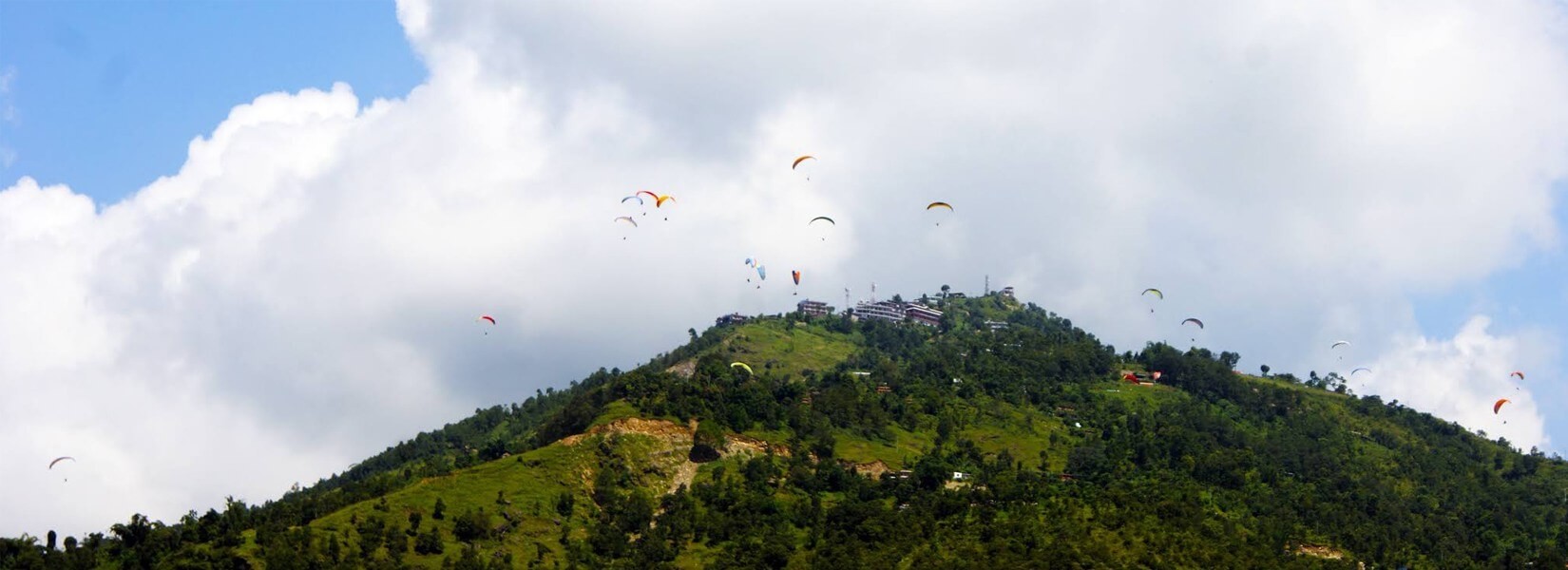 Paragliding-in-Nepal